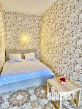 Студия квартира, посуточно, 31м2, 1/6 этаж