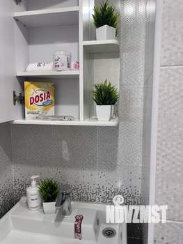 Студия квартира, посуточно, 35м2, 1/10 этаж