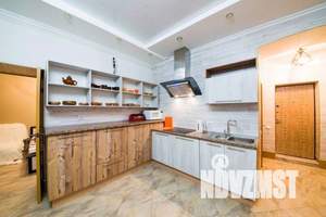 2-к квартира, посуточно, 70м2, 1/23 этаж