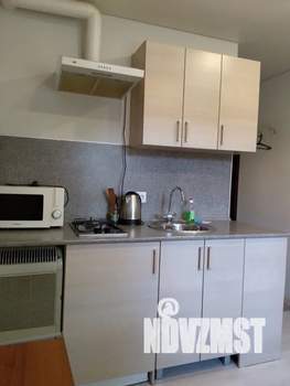 Студия квартира, посуточно, 18м2, 1/9 этаж