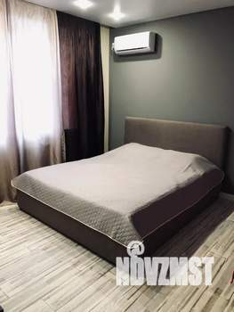 1-к квартира, посуточно, 43м2, 10/17 этаж