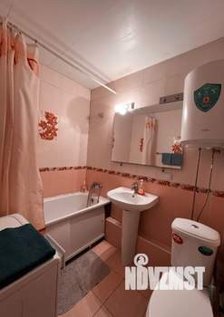 1-к квартира, посуточно, 33м2, 6/9 этаж