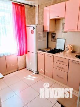 1-к квартира, посуточно, 35м2, 5/9 этаж