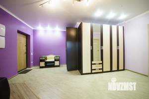 1-к квартира, посуточно, 50м2, 1/1 этаж