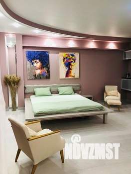 1-к квартира, посуточно, 53м2, 1/1 этаж