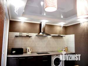 1-к квартира, посуточно, 40м2, 3/10 этаж