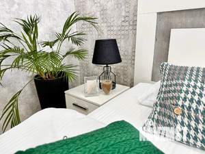 1-к квартира, посуточно, 42м2, 16/37 этаж