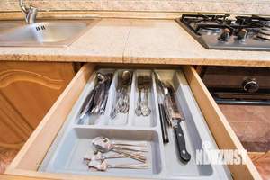 2-к квартира, посуточно, 60м2, 1/1 этаж