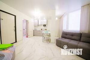Студия квартира, посуточно, 38м2, 1/24 этаж
