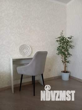 Студия квартира, посуточно, 32м2, 2/5 этаж