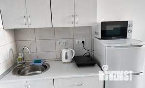 Студия квартира, посуточно, 18м2, 2/10 этаж