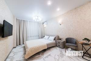 1-к квартира, посуточно, 38м2, 1/27 этаж
