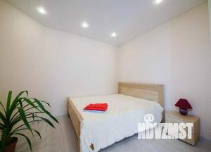 1-к квартира, посуточно, 55м2, 1/1 этаж