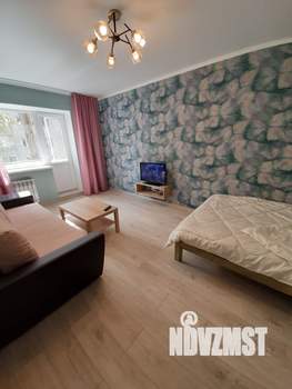 1-к квартира, посуточно, 33м2, 3/5 этаж