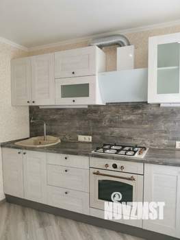 Студия квартира, на длительный срок, 37м2, 4/10 этаж