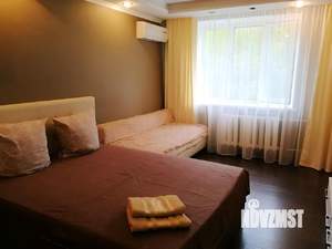 1-к квартира, посуточно, 40м2, 3/10 этаж