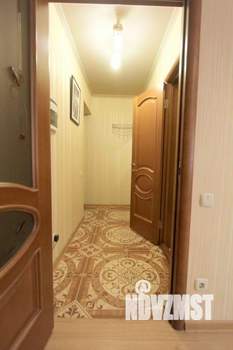 Студия квартира, посуточно, 33м2, 3/5 этаж