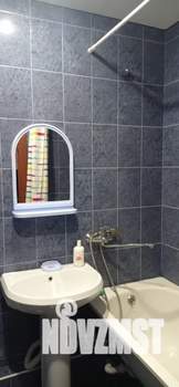 1-к квартира, посуточно, 40м2, 2/10 этаж