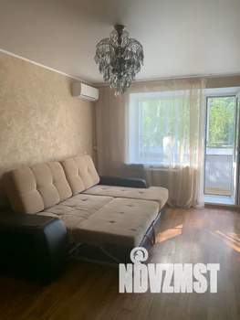 1-к квартира, посуточно, 33м2, 4/10 этаж