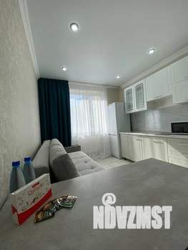 1-к квартира, посуточно, 45м2, 4/25 этаж