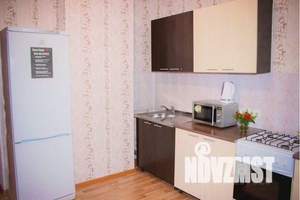 1-к квартира, посуточно, 45м2, 1/27 этаж