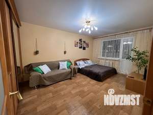 1-к квартира, посуточно, 40м2, 4/9 этаж