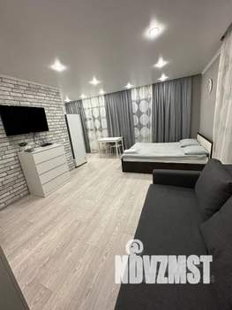 Студия квартира, посуточно, 30м2, 4/5 этаж