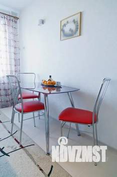 1-к квартира, посуточно, 52м2, 6/10 этаж