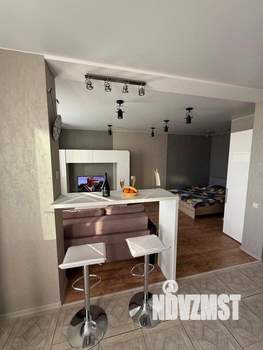 Студия квартира, посуточно, 43м2, 17/25 этаж
