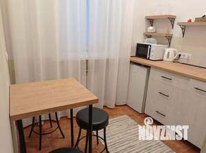 3-к квартира, посуточно, 54м2, 1/1 этаж