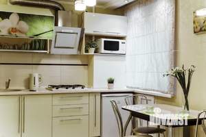 1-к квартира, посуточно, 45м2, 1/9 этаж