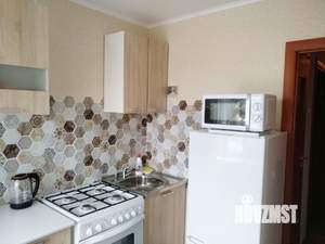 1-к квартира, посуточно, 37м2, 9/10 этаж