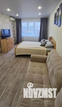 1-к квартира, посуточно, 45м2, 5/25 этаж