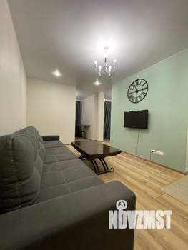 1-к квартира, посуточно, 40м2, 13/23 этаж