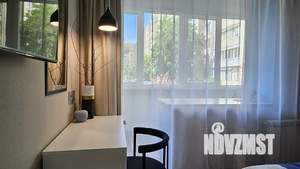 1-к квартира, посуточно, 37м2, 1/9 этаж