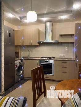 Студия квартира, на длительный срок, 52м2, 4/10 этаж