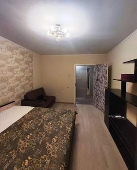 3-к квартира, на длительный срок, 64м2, 1/10 этаж