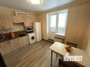 1-к квартира, посуточно, 35м2, 2/10 этаж