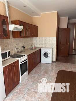 1-к квартира, посуточно, 39м2, 3/20 этаж