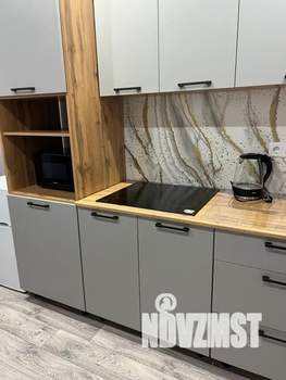 1-к квартира, посуточно, 40м2, 2/10 этаж