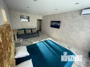1-к квартира, посуточно, 40м2, 11/22 этаж