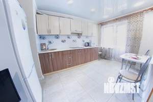 1-к квартира, посуточно, 42м2, 4/25 этаж