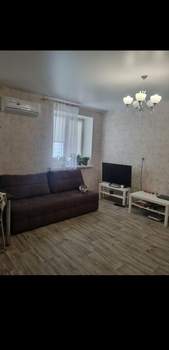 Студия квартира, на длительный срок, 38м2, 4/14 этаж