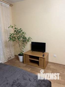 1-к квартира, посуточно, 40м2, 4/9 этаж