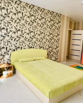 3-к квартира, на длительный срок, 120м2, 4/10 этаж