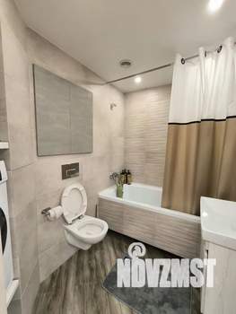 1-к квартира, посуточно, 40м2, 9/10 этаж