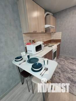 Студия квартира, посуточно, 28м2, 9/10 этаж