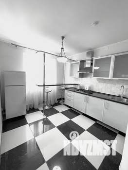 1-к квартира, посуточно, 42м2, 4/6 этаж