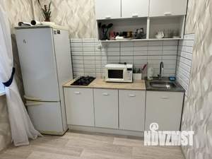 1-к квартира, посуточно, 40м2, 7/10 этаж