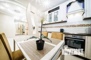 1-к квартира, посуточно, 55м2, 1/1 этаж